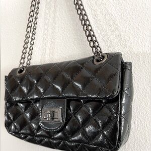 Black Quilted Shoulder Bag with Chain Strap